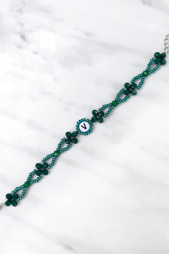 V Bracelet